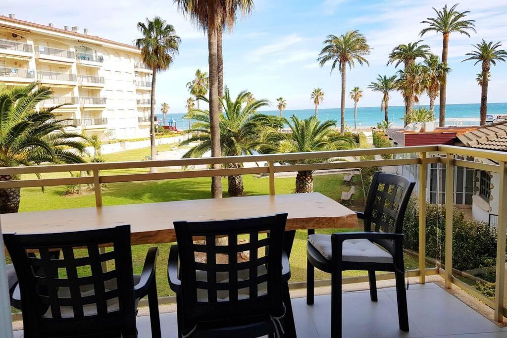 New! Modern Apartment Right On The Beach! Miami Platja  Exterior foto